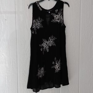 Living doll large tunic sleeveless blouse